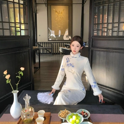 新中式旗袍加绒加厚2025新款冬装连衣裙复古气质长袖绝美冬天国风