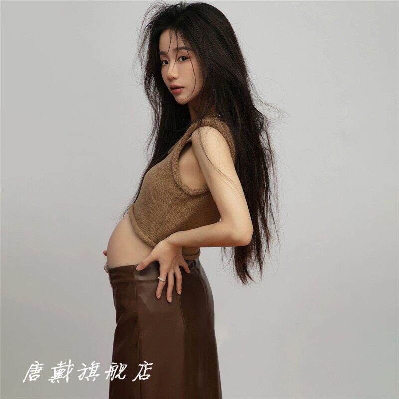 照相馆孕妇拍照主题服装新款中式复古修身皮裙半身裙孕妈写真艺术
