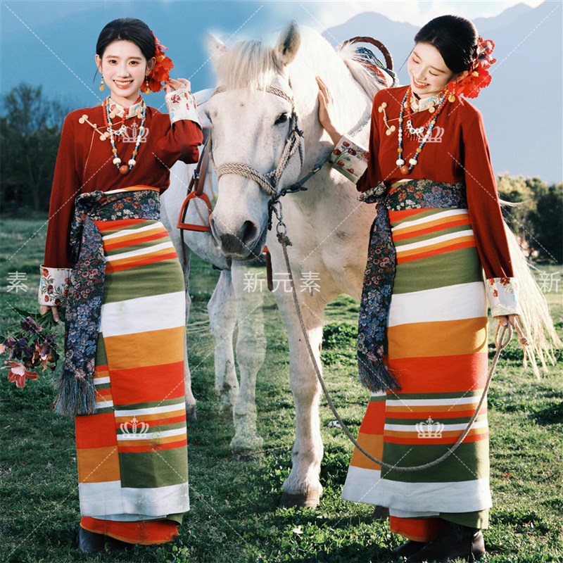 照相馆新款藏族服装条纹藏袍夏季民族风西藏云南写真旅拍舞蹈服饰