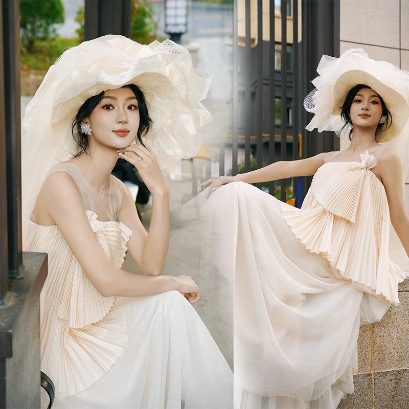 订婚影楼礼服新款法式高级新娘百褶白色抹胸领证轻奢连衣裙婚纱服,男装,其他民族服装,淘宝优惠券,粉丝福利购,淘宝优惠卷