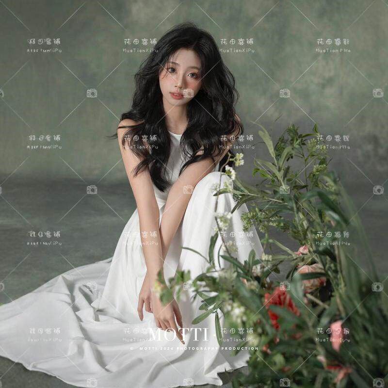 照相馆新款韩杂油画少女写真照情绪光影肖像温柔风个性艺术照服装