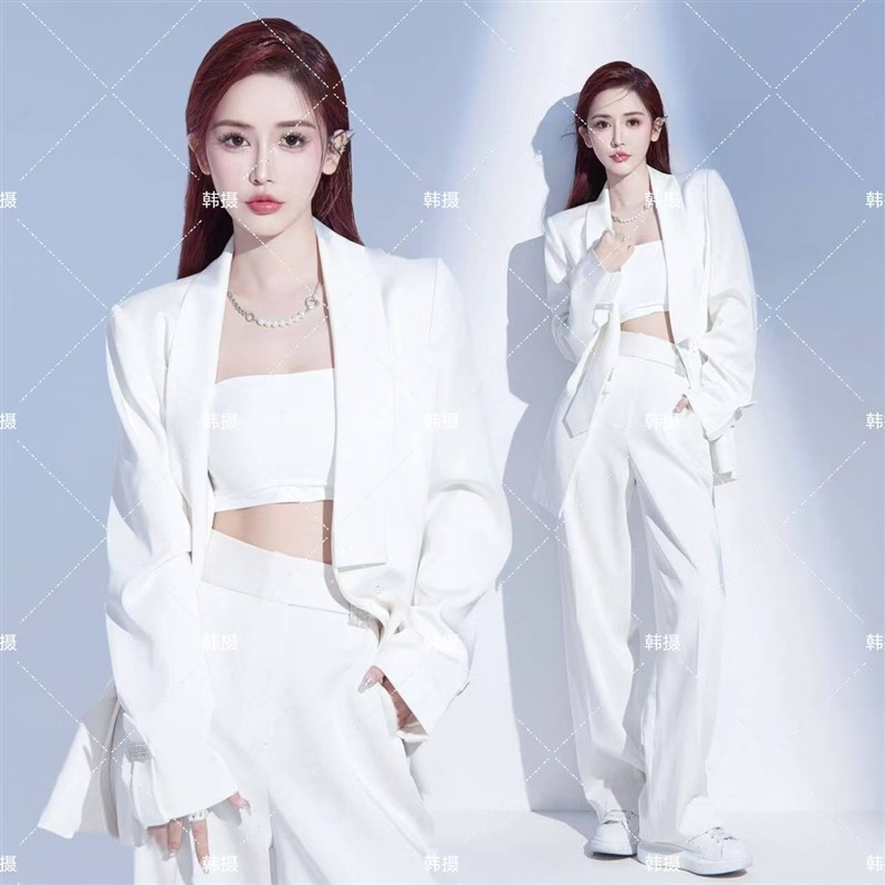 影楼新款肖像主题写真气质高级感女职业西装个人形象照艺术照服装