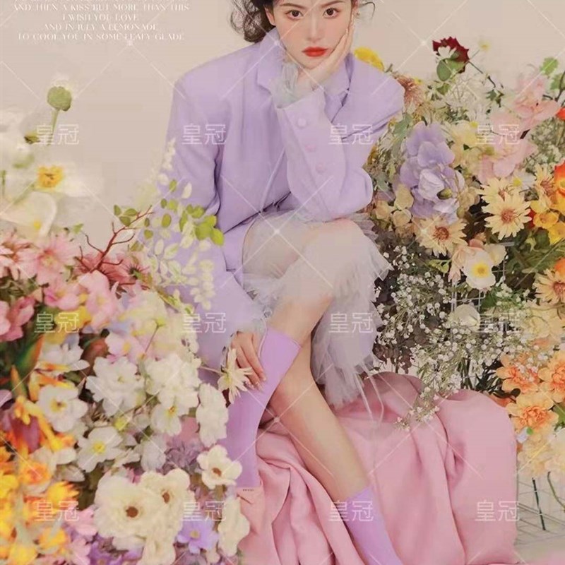 照相馆新款唯美画报风主题写真拍服装梦幻少女系艺术照摄影紫色西