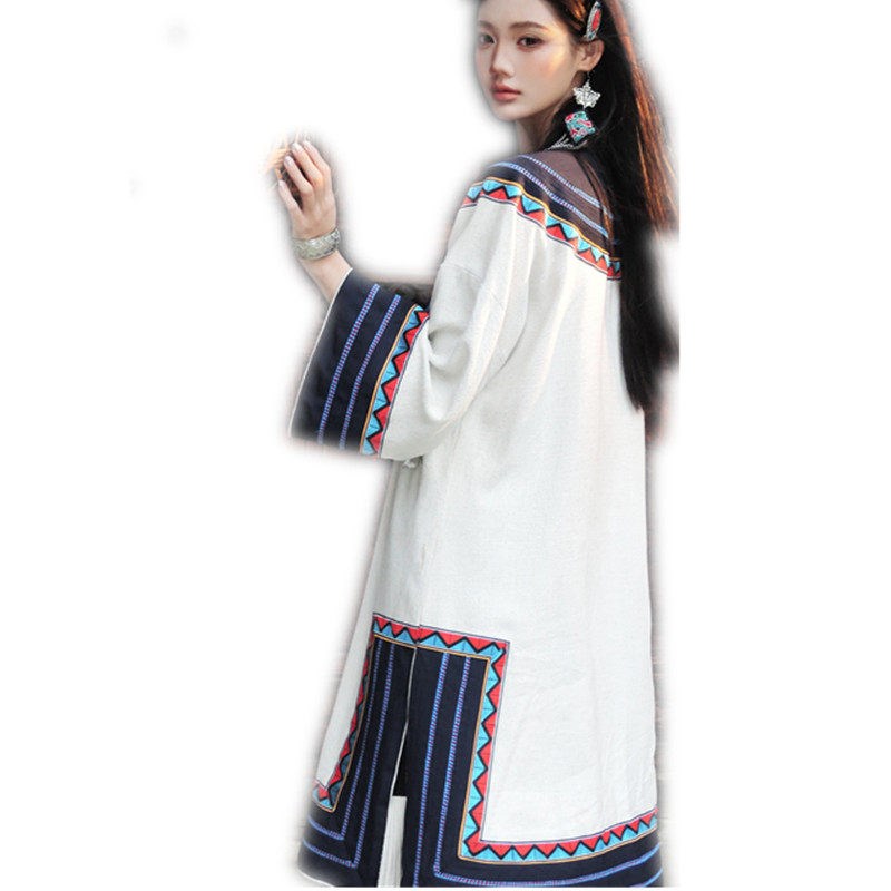 新款凉山彝族服装火把节演出女少数民族云南贵州旅拍棉麻彝族服饰