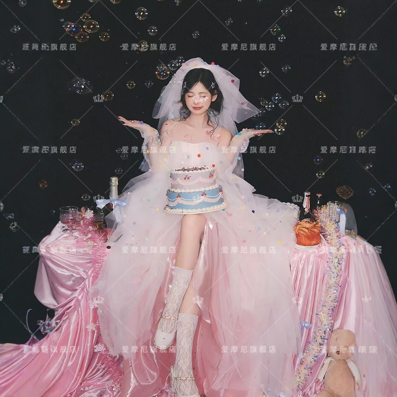 新款影楼主题粉色婚纱韩系画报公主风多巴胺少女氛围感生日摄影服