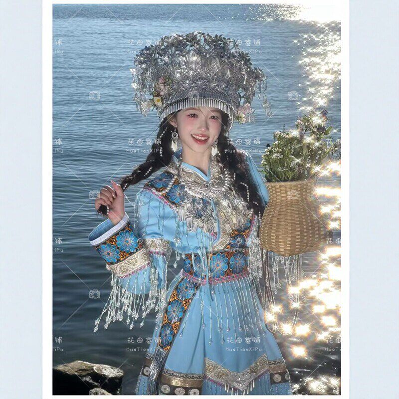 云南贵州苗族服装女阿卯爆款少数民族苗疆少女重工旅拍摄影服新款