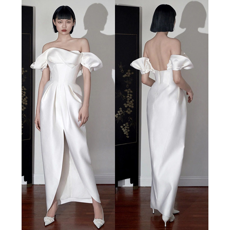 白色缎面轻婚纱法式新娘简约迎宾出门纱一字肩性感开叉订婚礼服