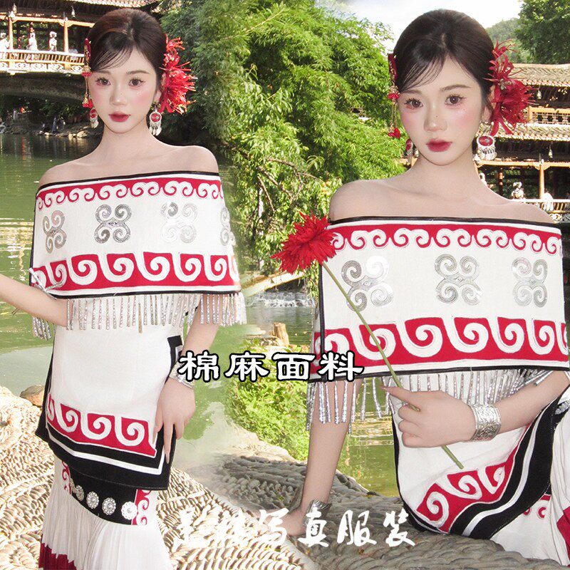 爆款彝族服装少数民族云南大理丽江清新旅拍闺蜜写真棉麻彝族服饰