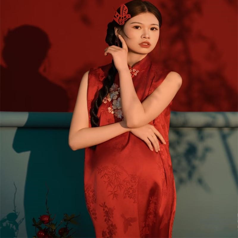 影楼新中式国风孕妇摄影服装红色复古刺绣旗袍孕妈拍照写真连衣裙