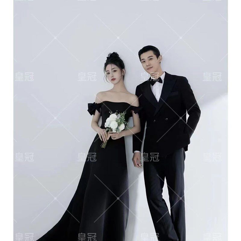影楼情侣拍照主题服装法式高定简约黑色缎面婚纱礼服写真旅拍摄影