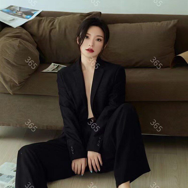 新款个人写真服装影楼西服女艺术照服饰黑色港版西装港风时尚街拍