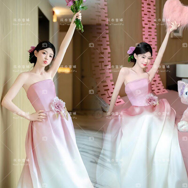 法式千金风轻婚纱礼服女轻奢高级感小众抹胸连衣裙新娘订婚敬酒服