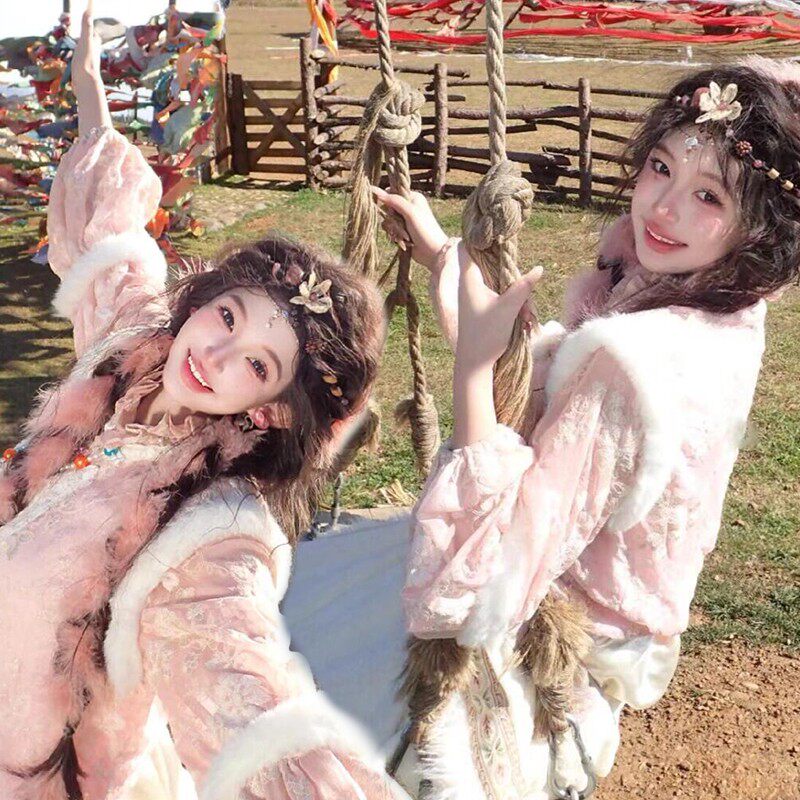 藏族服装女西藏写真旅游摄影藏袍长裙少数民族舞蹈服藏装藏服新款