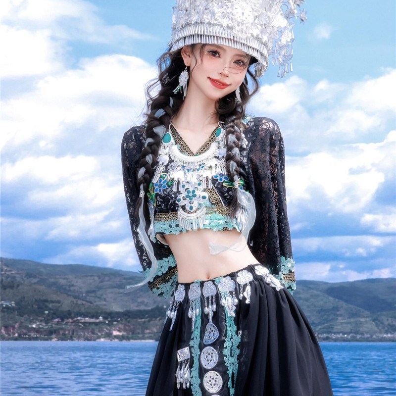 异域风情服装苗疆少女苗族少女蕾丝刺绣少数民族少女海边旅拍服装