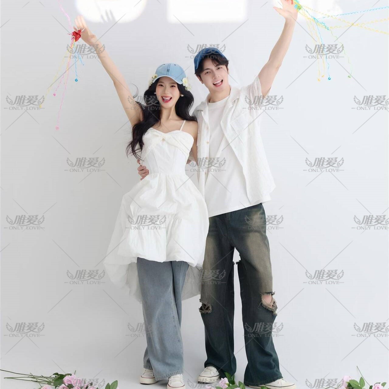 旅拍轻婚纱2025新款法式白色订婚复古简约领证登记甜美礼服女