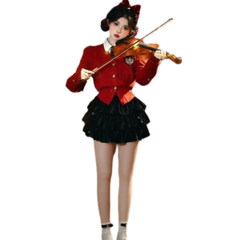 秋冬新款圣诞主题写真服装红色毛衣冬季雪景少女学院风摄影艺术照
