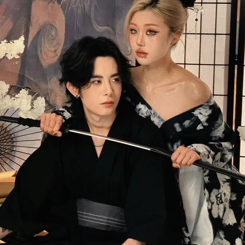 新款情侣写真和服女日式改良暗黑系霸气黑道千金写真连衣裙摄影服