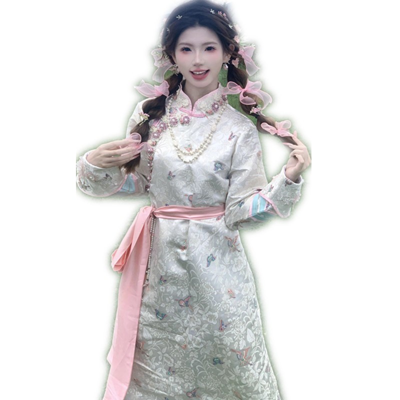 照相馆爆款蒙古袍演出服小清新少女旅拍蒙古草原少数民族风写真服