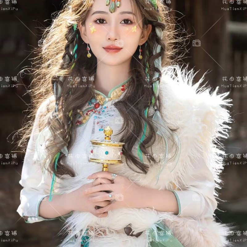 2025新款藏袍藏族服装女旅拍写真绿色藏袍西藏民族风服饰藏裙长袍