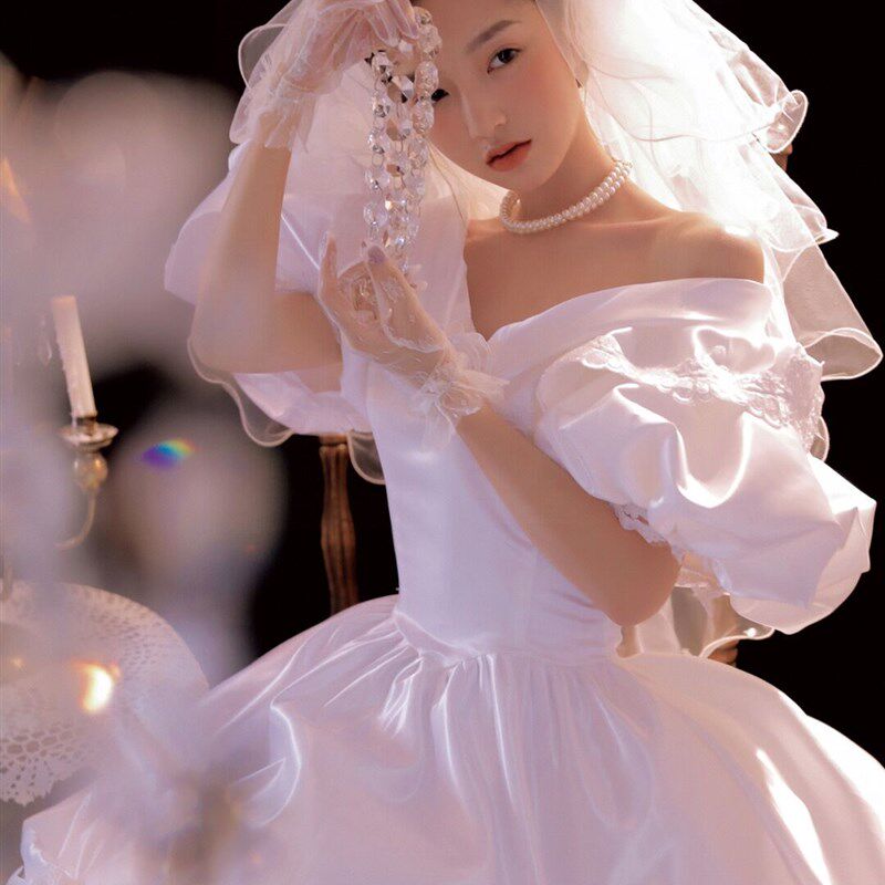 新款影楼主题婚纱复古怀旧年代感宫廷白纱私房艺术照写真摄影服装