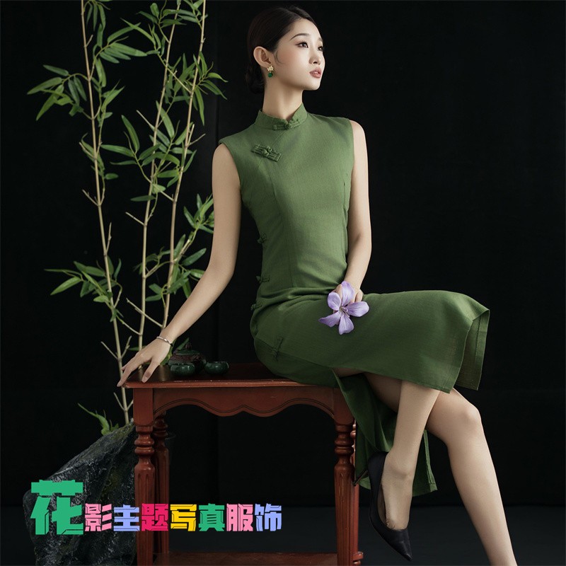 影楼新中式改良风日常旗袍裙国风绿色复古气质纯色修身写真连衣裙