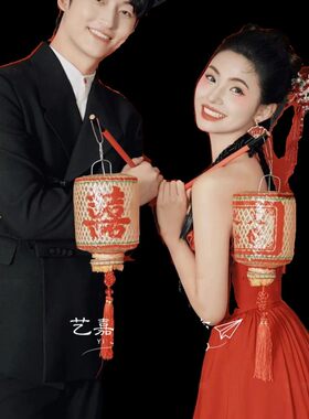 照相馆拍照写真服装新款红色复古轻婚纱礼服法式高级抹胸新娘敬酒