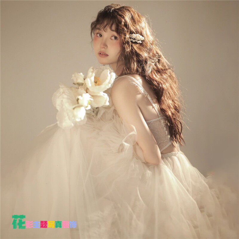 影楼主题夏季小清新氛围感清纯少女纯欲风个人肖像艺术照摄影服装