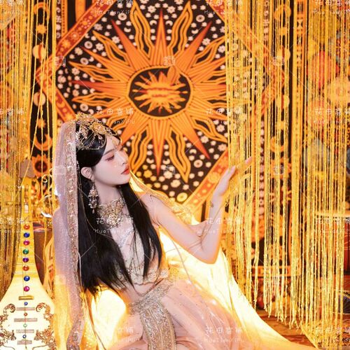 敦煌飞天汉服女西域公主民族风写真异域风情西双版纳旅拍拍照服装