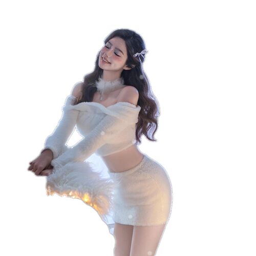 圣诞写真主题冬季雪景纯欲风服装女孩时尚皮草私房艺术照摄影服饰