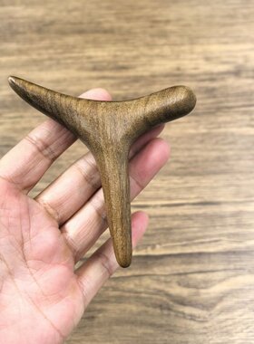 金丝檀木三角雀穴位按摩棒