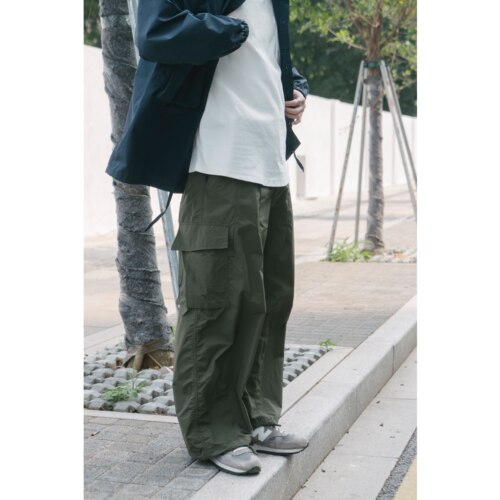 夏季轻薄军绿色工装气球裤