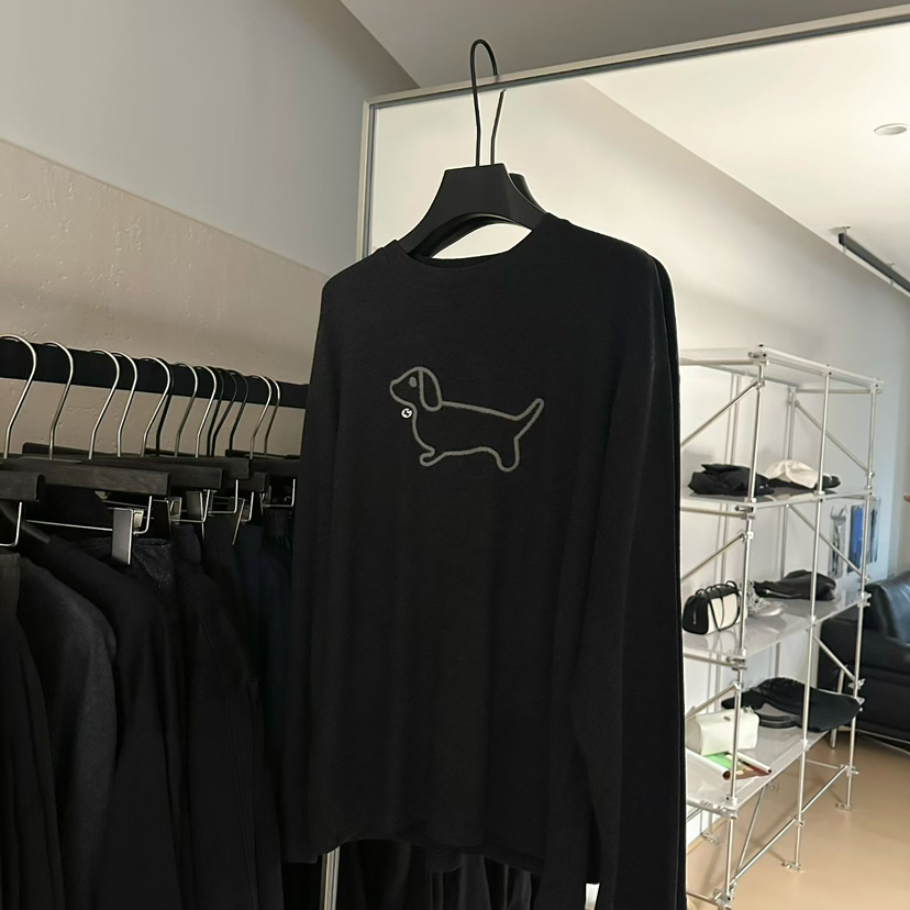 UNCLE BE-冬上新简约休闲圆领宽松加绒长袖T恤88729