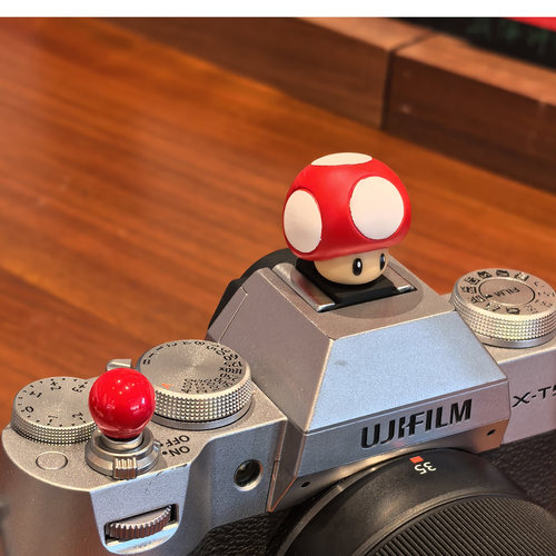 适用富士XT50创意蘑菇热靴水平仪XT30相机配件卡通可爱红色装饰
