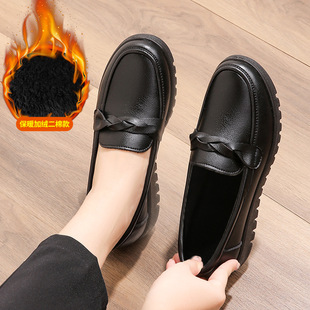 妈妈鞋冬季加绒棉鞋女冬皮鞋软底保暖中老年奶奶防滑老人鞋子中年