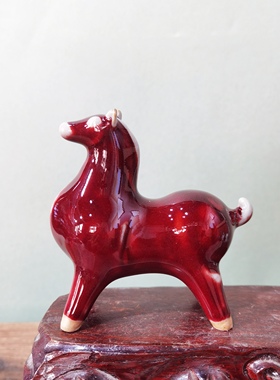 钧瓷红釉小马摆件创意陶瓷生肖马玄关酒柜装饰乔迁新居礼品工艺品