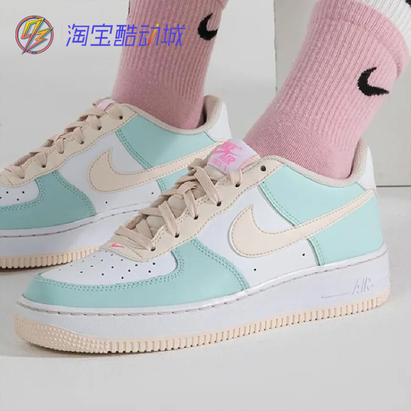 百搭休闲板鞋Nike/耐克耐磨