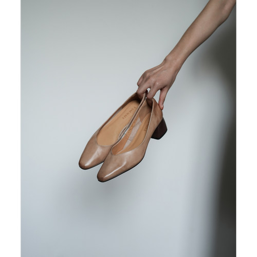 Fermina 秋季新款浅口单鞋女粗跟中跟法式复古通勤风女鞋软面牛皮