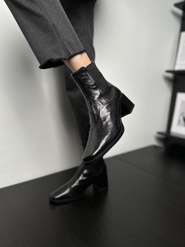 Fermina粗跟短靴女全皮切尔西靴