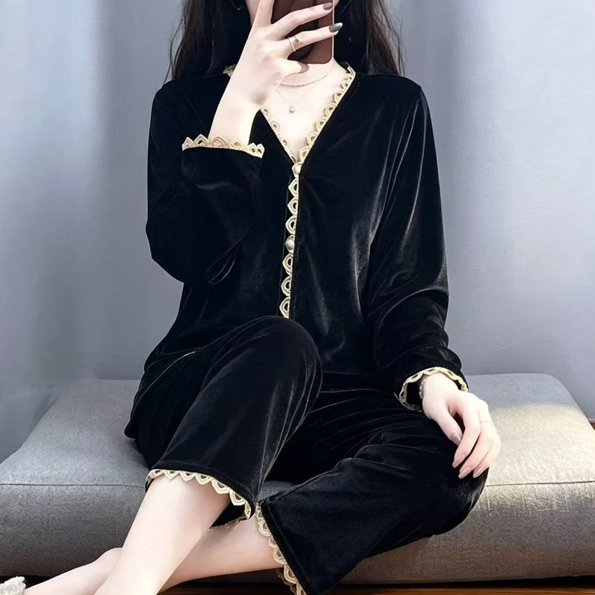 新款2026金丝绒长袖睡衣女春秋季V领冬大码夏天可外穿家居服套装