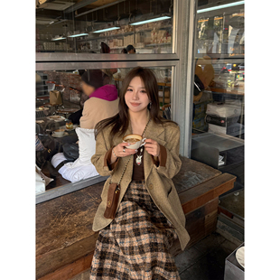 上衣高腰复古半裙套装 Scout 「表参道套组」设计感点彩羊毛西装