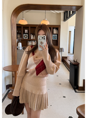 Scout 苏格兰姜饼人 菱格纹翻领围脖百搭羊毛毛衣+细褶羊毛裙女冬