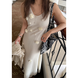 Scout 全手工定位毛线花朵针织背心裙女吊带收腰裙子 白月光缪斯