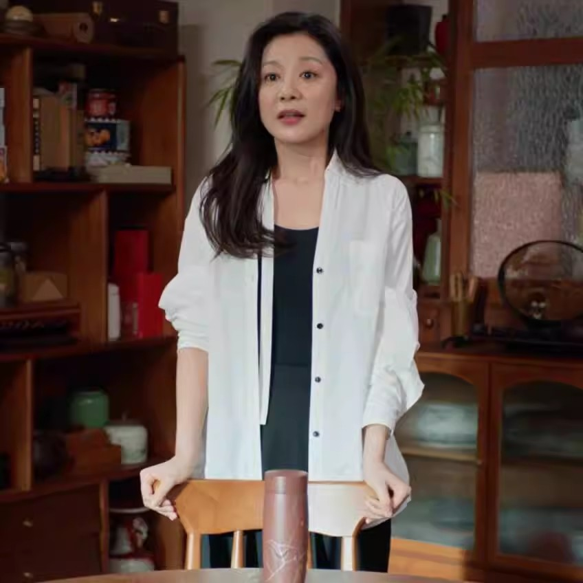 我的后半生王真儿沈黛同款衬衫