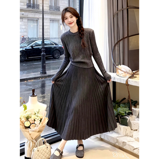 韩国超火冬装一整套针织连衣裙子chic韩系氛围感穿搭小香风套装女