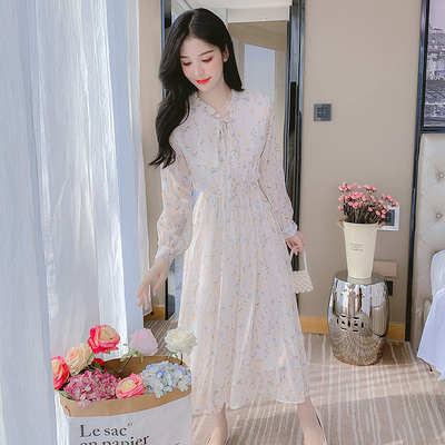 新品2026d春装新款韩版洋气雪纺长袖碎花长款连衣裙打底百搭裙子