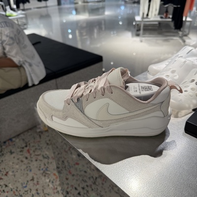 Nike耐克女子JORDAN CMFT ERA运动休闲板鞋耐磨篮球鞋 IH7325-101
