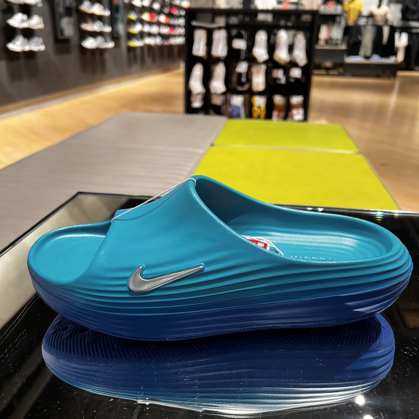 Nike耐克男子柔软回弹透气拖鞋