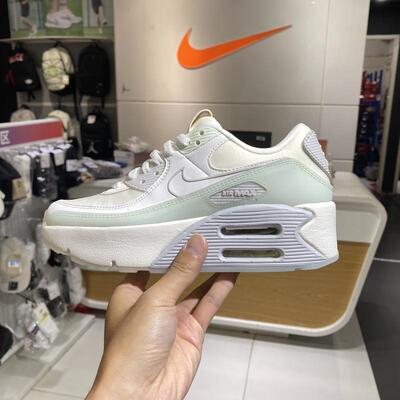 NIKE耐克女子秋新款AIRMAX气垫缓震跑步鞋运动休闲鞋 HF0782-102