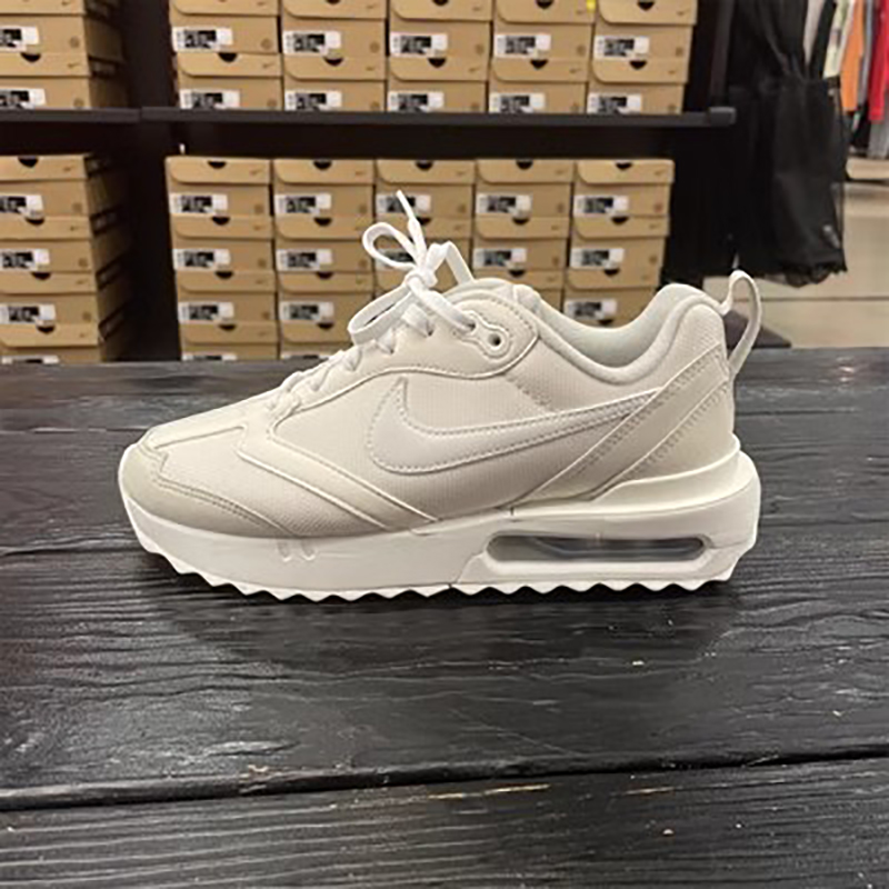 休闲运动低帮跑步鞋Nike/耐克