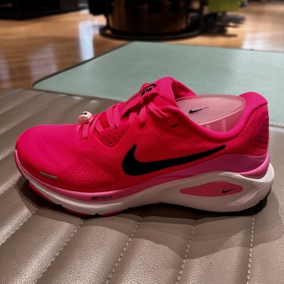 Nike耐克女跑步鞋Structure 26透气缓震公路专业运动鞋HJ1101-601